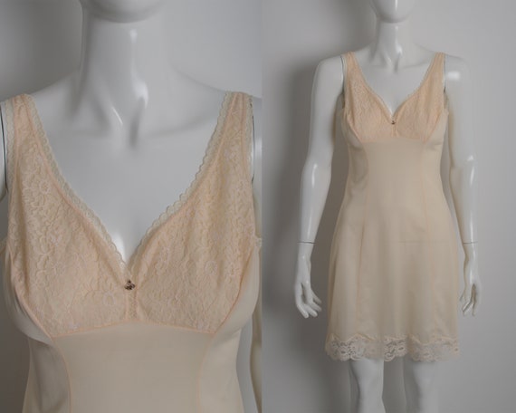 Vintage 60s MARGRET light peach slip dress with f… - image 1