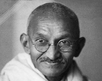 Mahatma Gandhi Poster, Vintage Photo - Iconic Mahatma Gandhi Print - Father Of The Nation (India) UK, EU USA Domestic Shipping