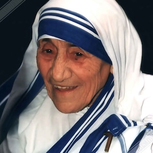 Mother Teresa Poster, Missionary, Saint, Vintage Photo - Iconic Mother Teresa Print - Missionaries Of Charity UK, EU USA Domestic Shipping