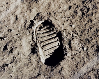 Apollo 11 Moon Footprint Poster: Buzz Aldrin 1969 Print