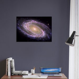 Pôster da Galáxia Ursa Maior: Impressão do Telescópio Hubble imagem 6