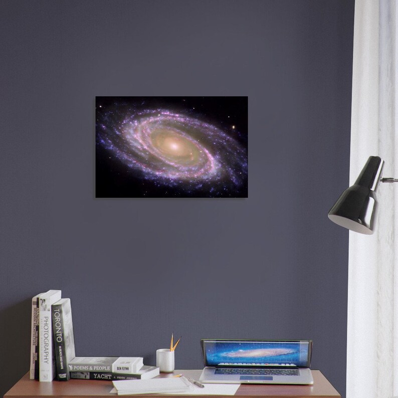 Pôster da Galáxia Ursa Maior: Impressão do Telescópio Hubble imagem 5