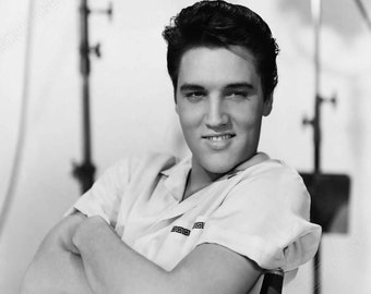 Elvis Presley Poster, Male Sex Symbol, Vintage Photo - Iconic Elvis Presley Print - The King From 1958 UK, EU USA Domestic Shipping