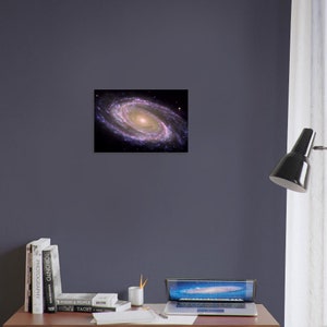 Pôster da Galáxia Ursa Maior: Impressão do Telescópio Hubble imagem 3