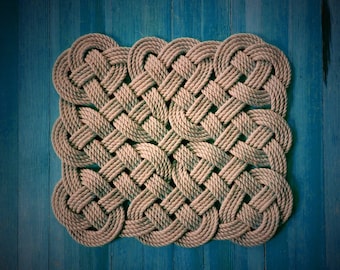 Handmade Holiday Nautical Doormat 26" x 22" Unique Traditional Sailor Knot - Washable Sisal Hemp Rope Mat - Beach House Doormat - 66x56cm -