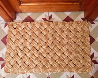 Nautical Welcome Doormat. 32" x 20" Handmade Outdoor, Indoor, Washable Sisal Rope Mat - Traditional Knot Desing - Beach House Doormat.