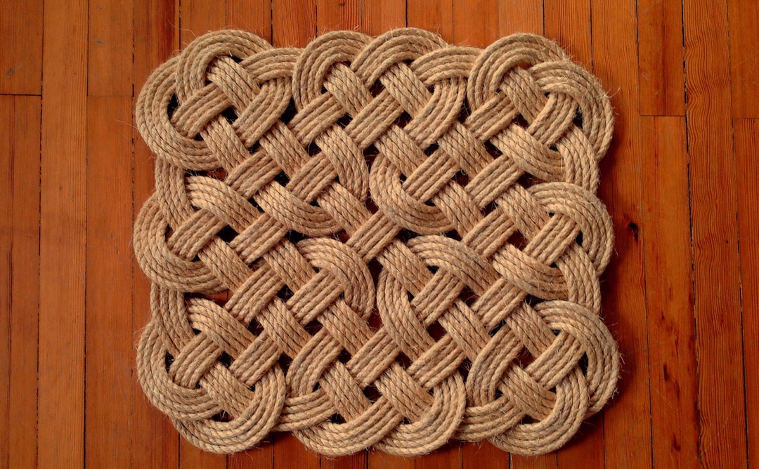 The Master’s Nautical Knot Rug | 26