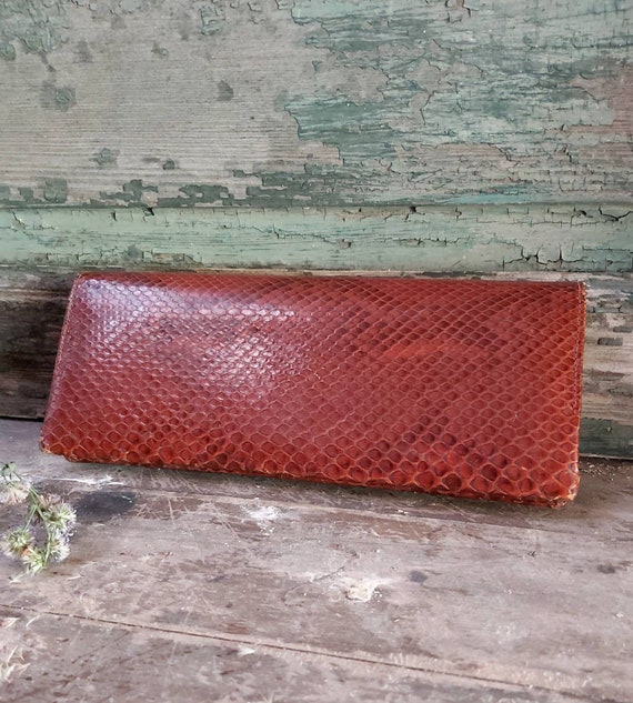 Beautiful vintage french snakeskin clutch - image 6