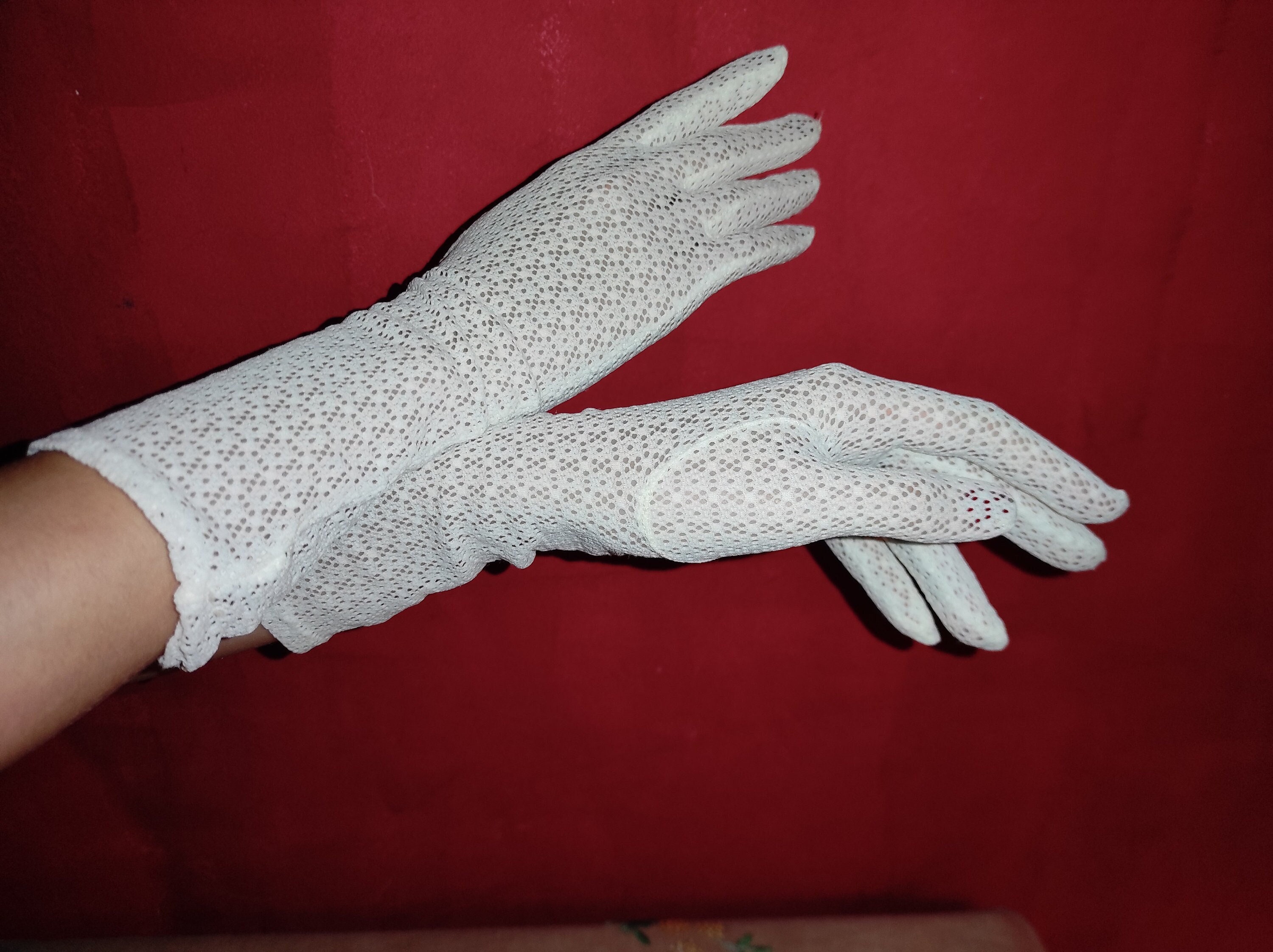 Trio paires de gants femme vintage blanc et écru - Ressourcerie Histoires  Sans Fin