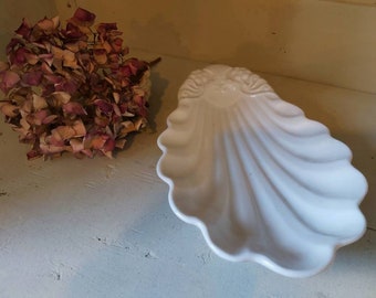Schöne Vintage französische Seifenschale muschelförmig