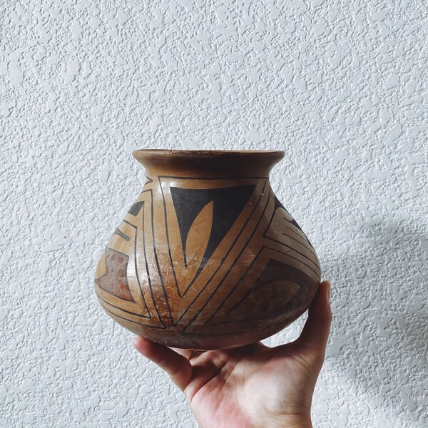 Vintage Round Brown Burnished Pottery Vase with Etched Geometric Designs (artist signed) - Likely from Mexico - PLEASE READ CHIPPED