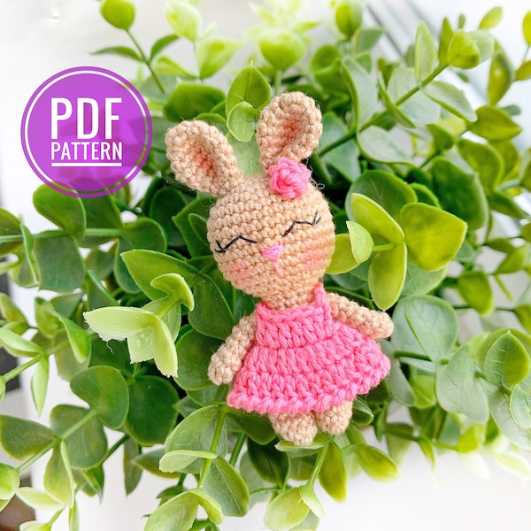 Bunny brooch crochet pattern, Easter rabbit brooch tutorial, Amigurumi little hare brooch pdf pattern