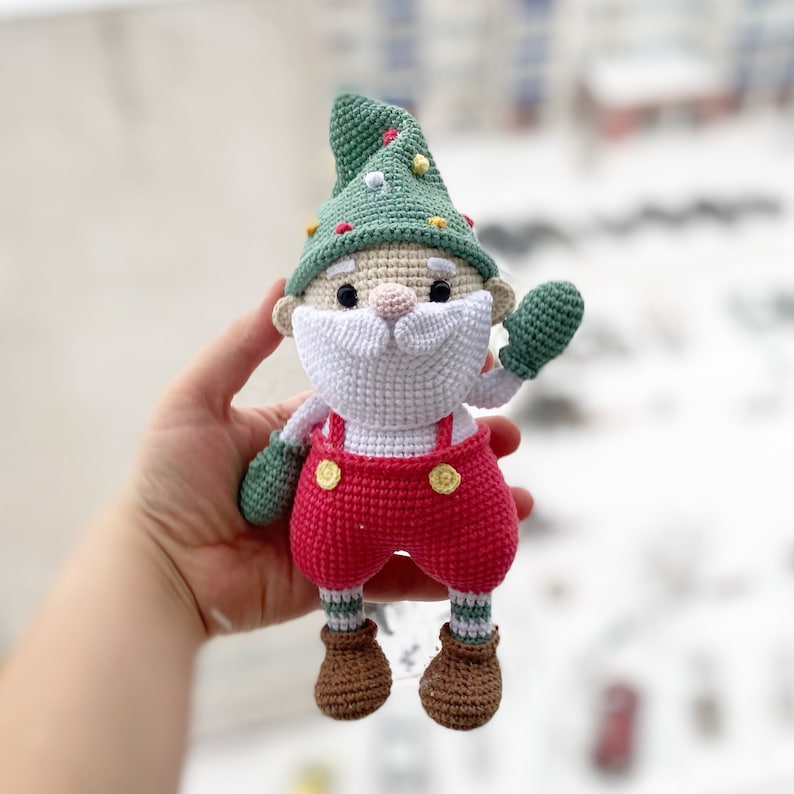 Crochet Santa Amigurumi ENGLISH Pattern, Amigurumi Christmas PDF Dolls image 1