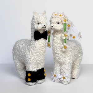 Needle Felted Alpaca Wedding Cake Topper Bride and Groom Handmade Wool Figurines