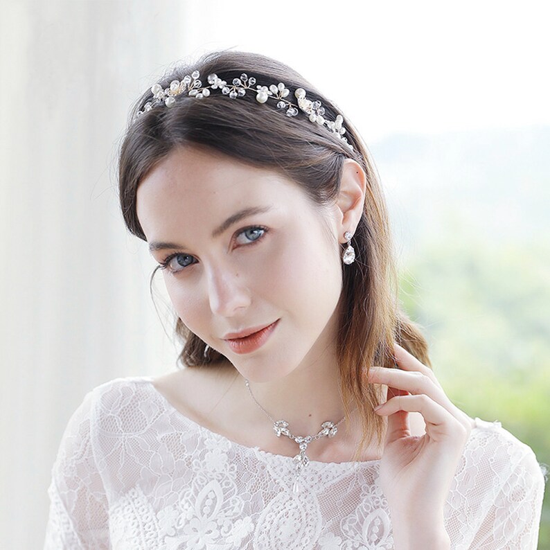 Golden Headpiece Wedding Flower Hair Ribbon Bridal Hair Accessories 2021 Headband for Gift Pearl Hair Band Wedding Headband Accessories
