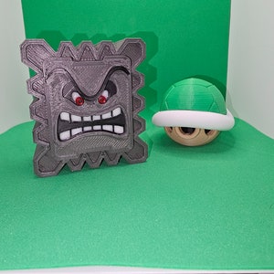 Mario World Thwomp