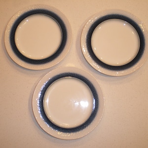 Beautiful Set of 3 Pfaltzgraff Eclipse Blue Salad Plates 8 1/4" Across # 10683719 Excellent Condition!!!