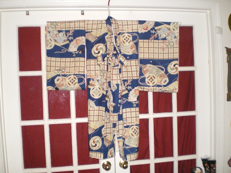 Darling Vintage Silk Child/'sBoys Kimono Japanese Design All Hand Stitched