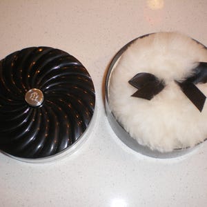 Stunning Vintage Black & White Container of Princess Marcella Di Borghese Dusting Powder w/Puff Full 5 oz.