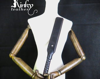 Handgefertigtes braunes Leder Spanking Paddle - sinnliche Discipline tawse, Slave Bestrafung Spanker, braune Slapper leicht flexibel, ausgereift