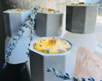 Mini Bio Bienenwachs Lavendel Kerze ~ Handgefertigtes Beton Gefäß