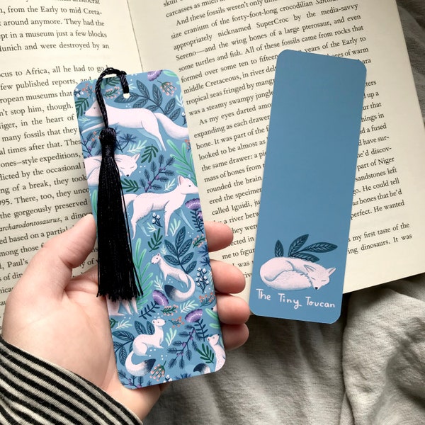 Arctic Fox and Snow Stoat bookmark. With or without tassel- Kawaii Winter bookmark- Book worm gift- Book lover-  Pretty Stationery