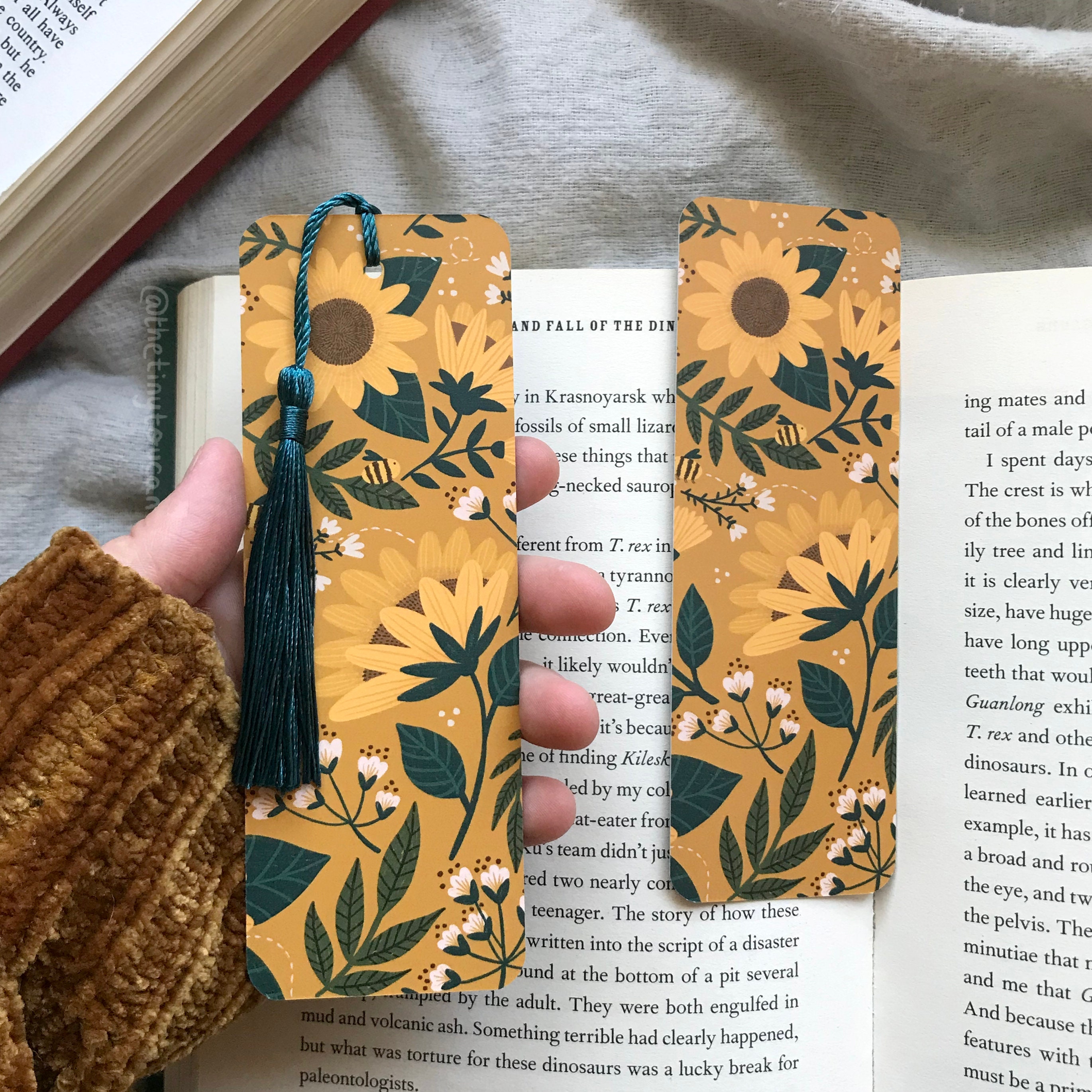Sunflowers and Bumble Bees Bookmark flowers With or Without - Etsy UK