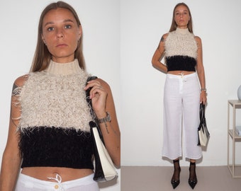 KRIZIA MOCKNECK VEST | vintage secondhand preloved pre-owned black ivory cashmere wool sleeveless mockneck cropped knit knitted top