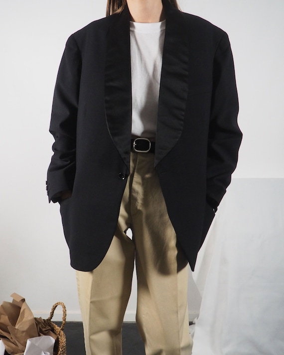 Vintage Oversized Tuxedo Blazer in Black of Wool |