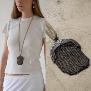 Antike Mesh Geldbörse Halskette (Beige) | umgearbeitete upcycled original antike Mesh Münze Silber Geldbörse, Kette, an Wildlederkordel, Chatelaine