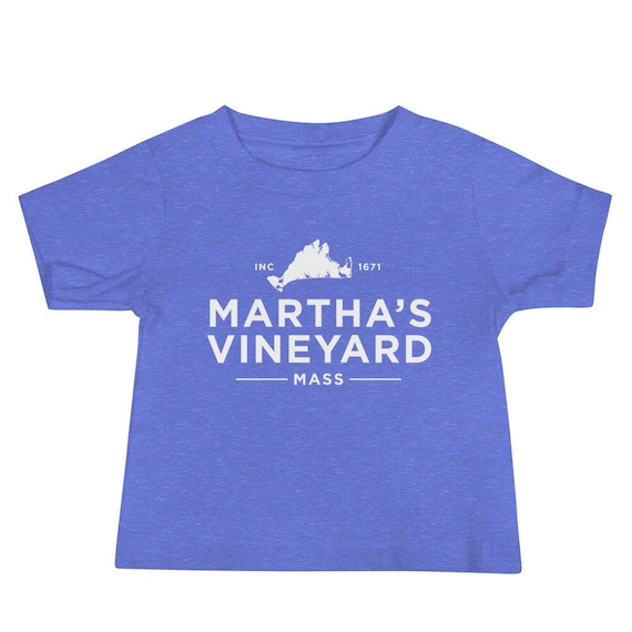 Martha's top vineyard clothes