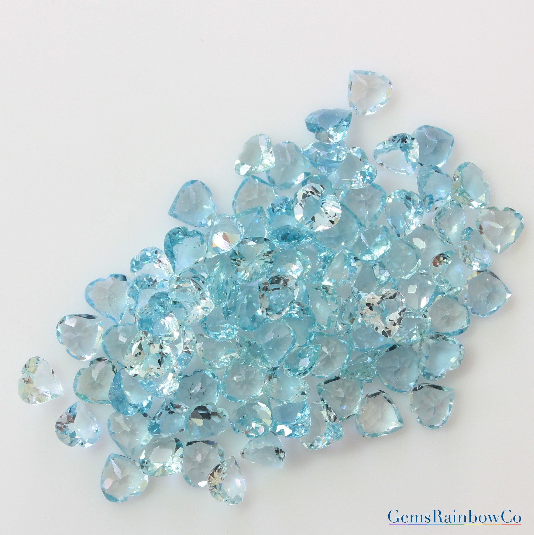 ❤️高品質のレアな深海島アクアマリン❤️ 天然ディープブルー アクアマリン 6mm および 7mm アクアマリン ハート