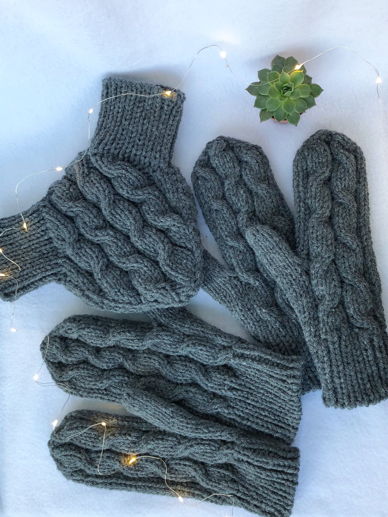 Set of 5 Knit lovers gloves Gray Couples mittens Etsy