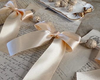 Satin Bow Garland With Antique French Paper Covered Beads, Ivory Garland, Vintage Nursery Garland, French Nursery Decor, French Baby