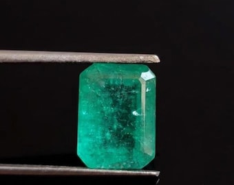 Esmeralda de Zambia de 4-6 quilates: Anillo octogonal facetado y colgante con piedra preciosa, hecho a mano, piedra natal, para uso unisex.