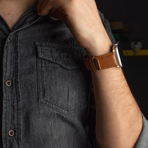 Custom Handmade Apple Watch Band Gift for Men&#39;s Brown and Black Leather Apple Watch Band 38mm 40mm 41mm 42mm 44mm 45mm 46mm 49mm