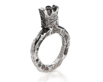 Oxidized Sterling Silver Crown Ring: Handmade Unisex Jewelry