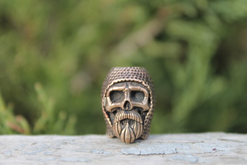 Paracord bead Knight/'s Skull EDC bead in bronze keychain bead