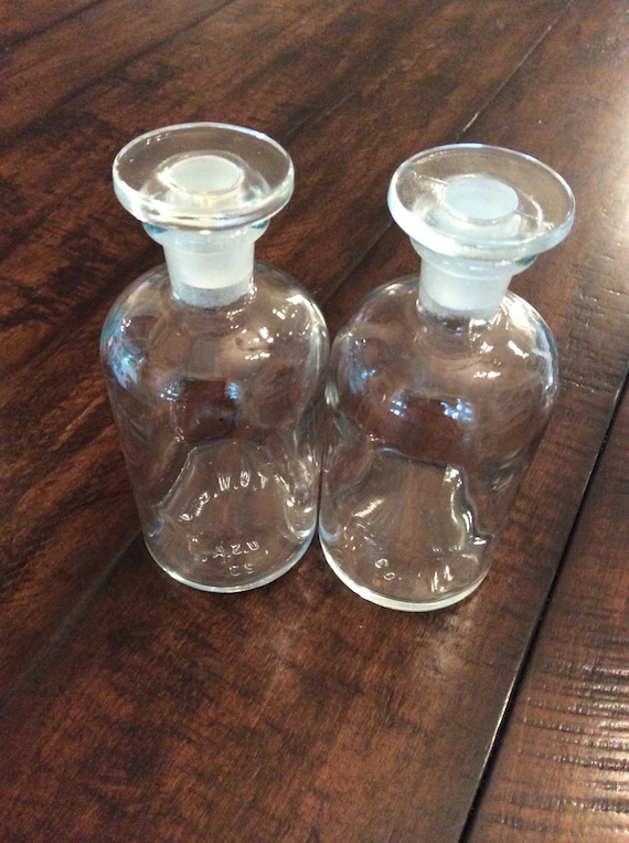 T C W Apothecary 8 1//2 Inch Jar Science Lab Glass Art Crafts Design Staging