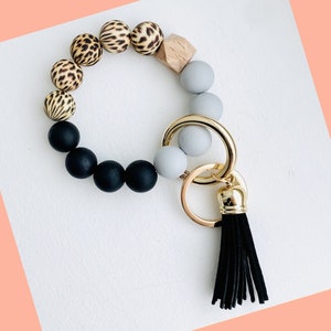 Llavero tipo brazalete / llavero tipo pulsera / llavero tipo pulsera / llavero tipo brazalete de silicona / llavero bonito / pequeño y bonito regalo para niñas y mujeres