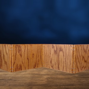 Paravent Oak Wood Dungeon Master (Paysage court, cadeau magnétique pour maître de jeu, avec emplacement pour indicateur d&#39;initiative