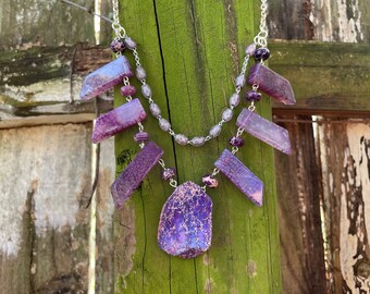Purple Agate Slice Necklace with Rosary Beads / Purple Crystal Points Necklace / Purple Majesty Agate Necklace