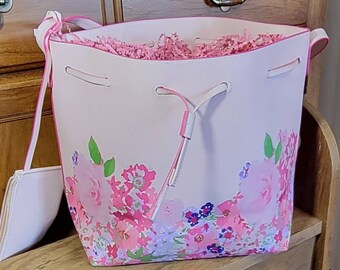 Estee lauder pink pouch sale
