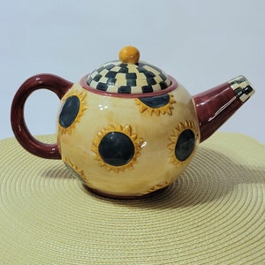 1998 Sakura Debbie Mumm Earthenware Sunflower Teapot in Original Box, Sunflower Design Earthenware Teapot, Vintage Teapot, *Description