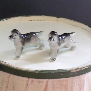 1960&#39;s Miniature Dog Figurines, Porcelain Dog Figurines Made in Japan, Mid-century Dog Figurines, Gray And White Spaniel Figurines