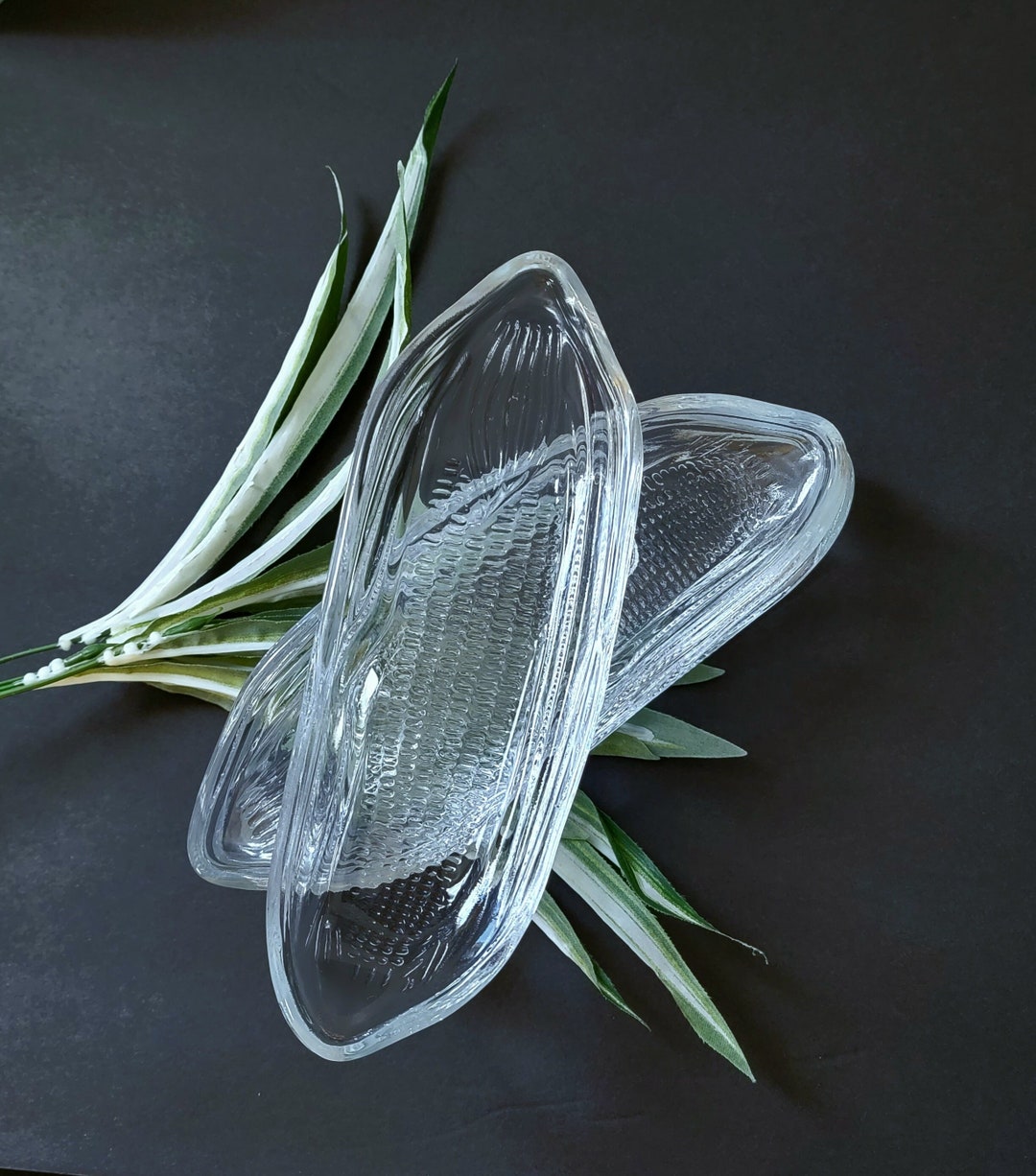 1970s Set of 4 Clear Glass Corn Holder Plates, 4 Glass Corn Holders