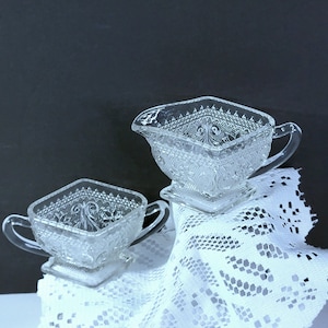 1970s Indiana Glass Sugar Bowl and Creamer, Tiara Sugar Bowl and Creamer, Diamond Shaped Sugar Bowl Set, Daisy Pattern Glass, *Description