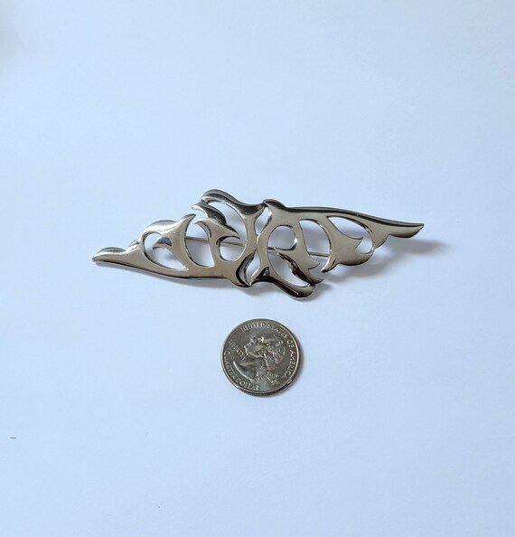 Vintage Ginnie Johansen Brooch, Silver Tone Dolph… - image 8