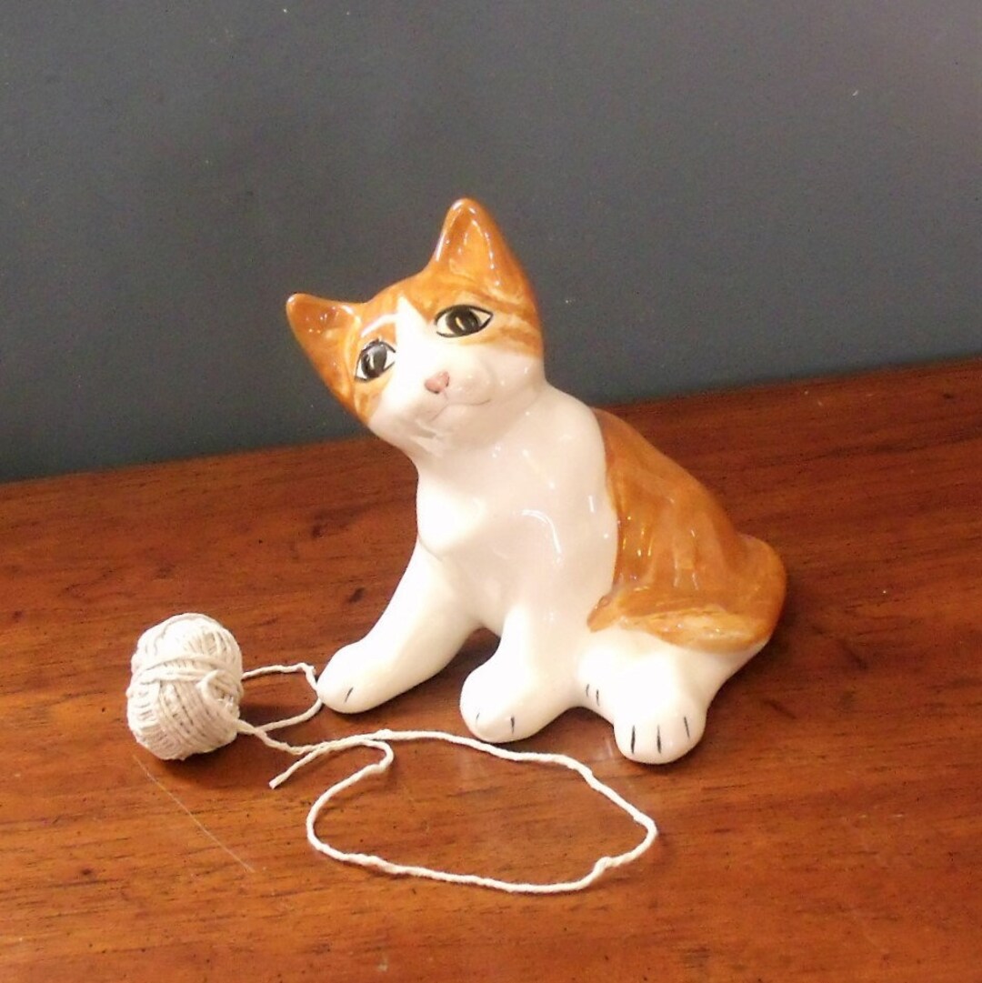 1980's Large Tabby Cat Figurine, Tabby Cat Statuette, Heavy Cat