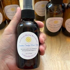 Bathroom/Cleaning Room Spray with Cinnamon and Cloves Essential Oils, Spice Room Mist Spray, Bath & Body Mist, Scented Home Fragrance Mist